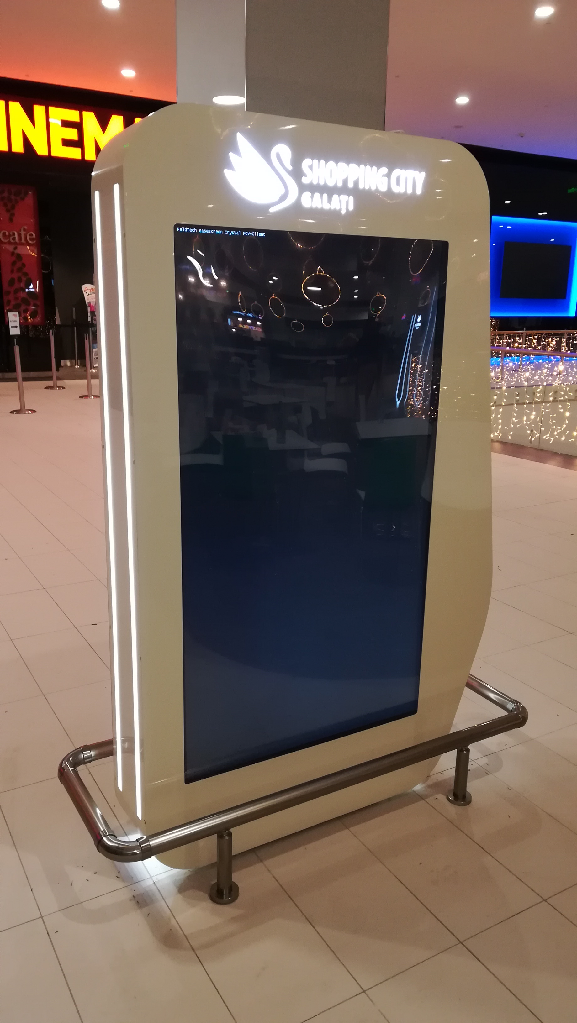 Totem publicitar indoor Piatra Neamt - Shopping City